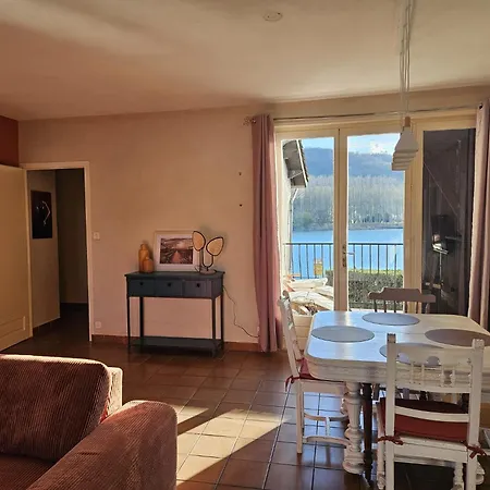 Gisèle Room, Bord Du Rhône, Privée Couette-café